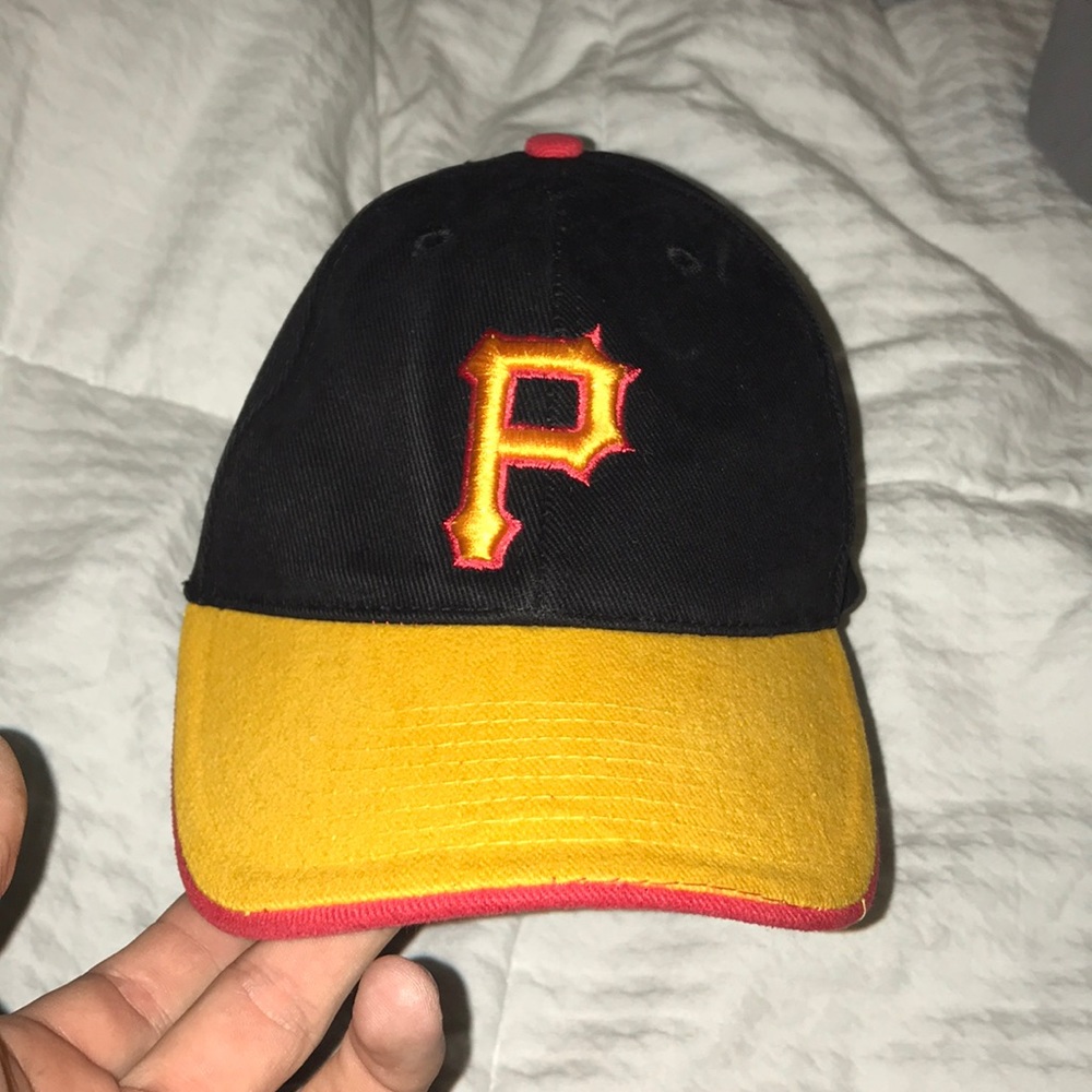 Pittsburgh Pirates fitted hat